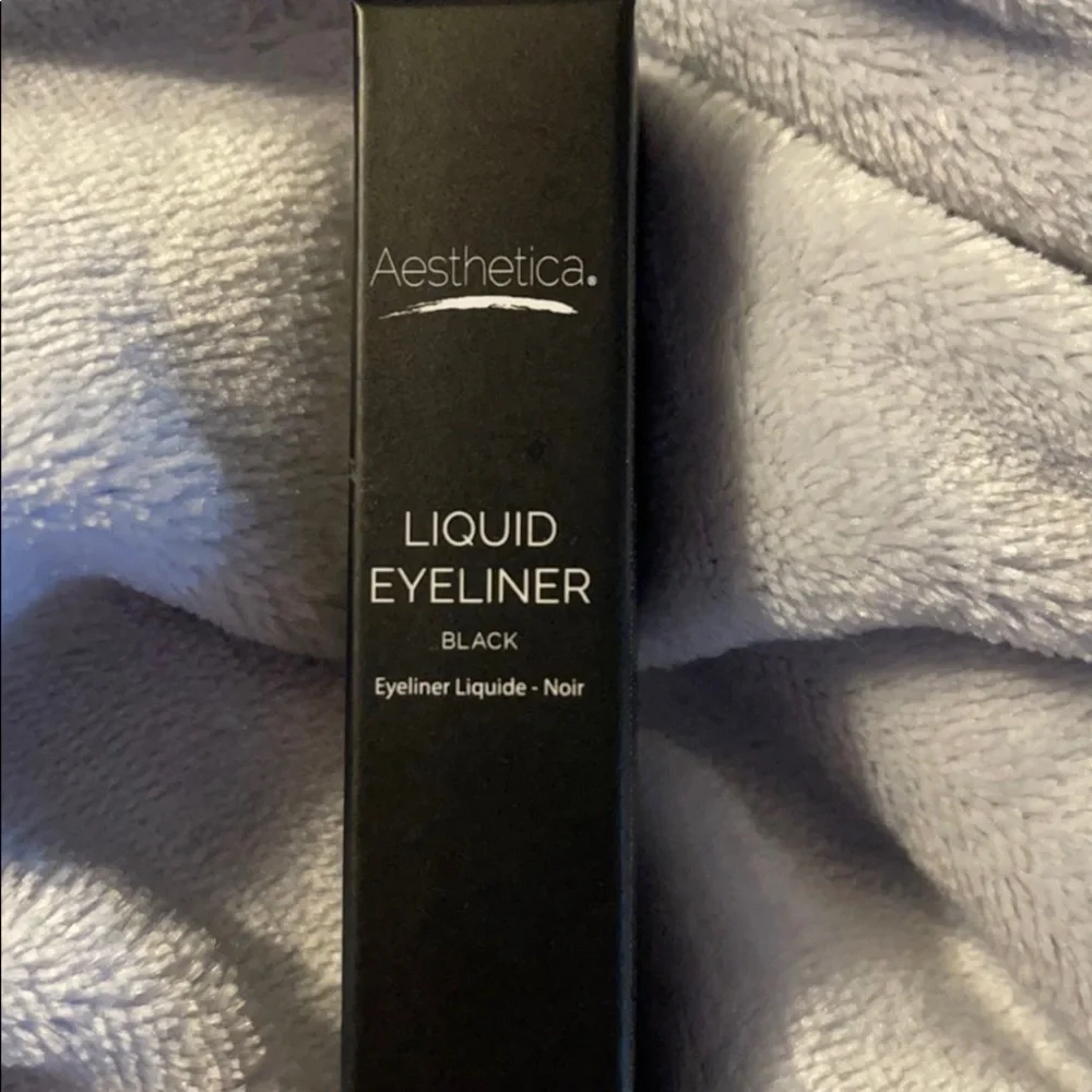 Aesthetica Liquid Liner 3.2 milliliter Black